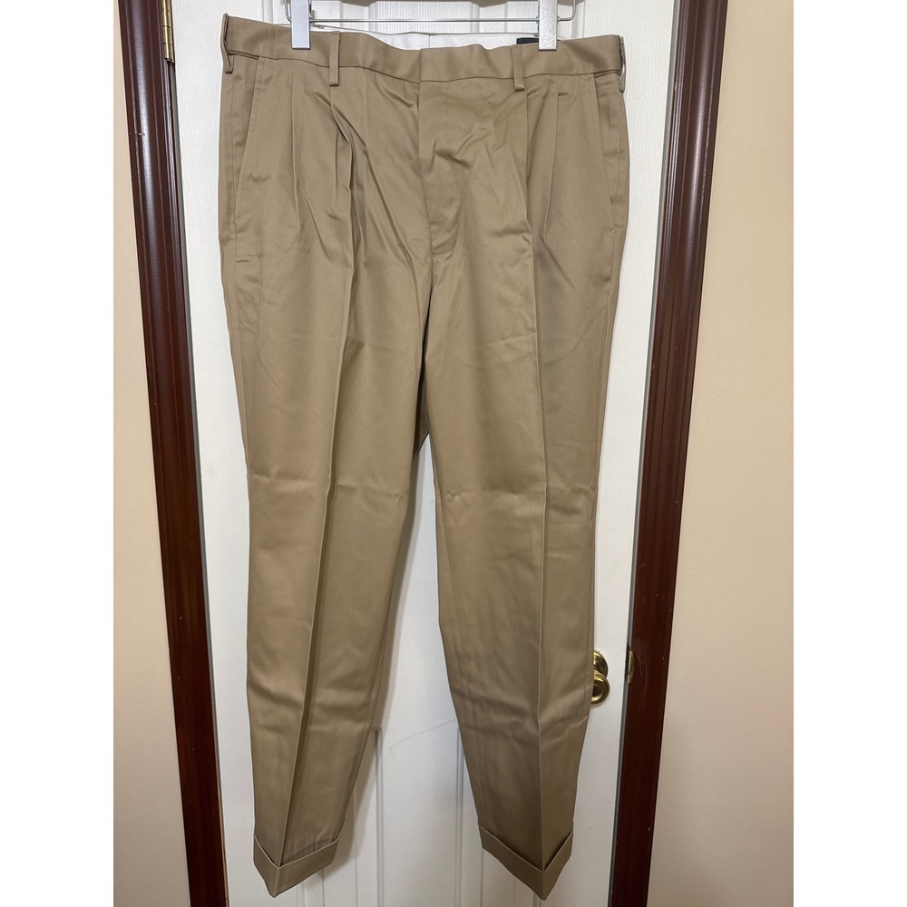 Lands' End Khaki Pants‎ Traditional Fit Pleated Front Cuffed 38